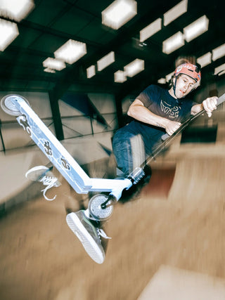 Movino TEAM PRO Signature x Bart Oskroba