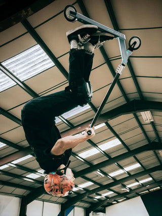 Movino TEAM PRO Signature x Bart Oskroba